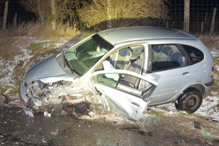 Autók csapódtak árokba a havas útról Cáknál és Velemnél - hárman megsérültek